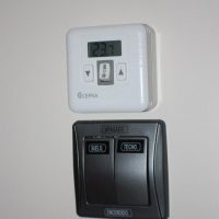 AIR_CONDITIONED_THERMOSTAT5